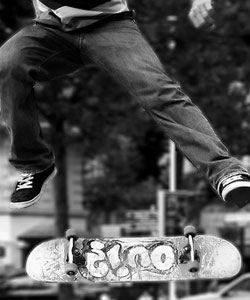 Conseils Stakeboard Trick, Apprenez à kickflip, skate-board