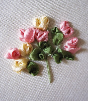 Point du mois! Ruban de soie broderie - Simple spray Rose, Joyous Accueil