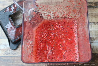 fruit passion fraise popsicles Paletas de Fresa y maracuya - Recettes de Laylita