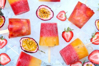 Strawberry Maracuja Eis am Stiel Paletas de fresa y maracuya - Laylita Rezepte