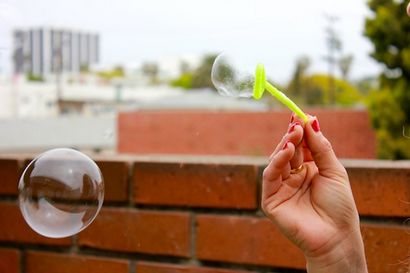 Super-Duper Selbst gemachte Bubbles - Wands - DIY - Ehrlich