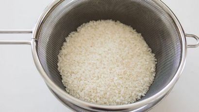 Sushi au riz Tutorial - Comment faire du riz Sushi avec des photos étape par étape - Techniques délicieux