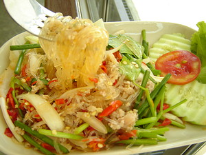 Thai Recette alimentaire Yum Woon Sen (verre épicé Salade de nouilles) - Joy - s Thai Food Blog Recette et