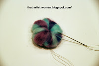 Cette femme artiste Comment faire des fleurs de laine Roving