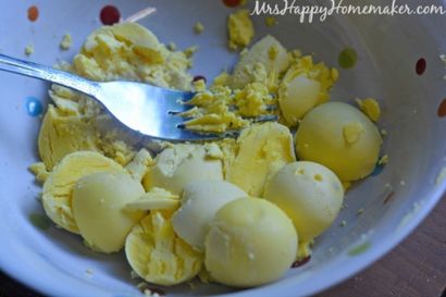 Le meilleur jamais Deviled Eggs (Sérieusement!) - Mme Bonne Homemaker