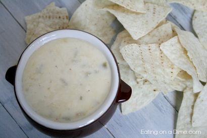 Le meilleur trempette au fromage blanc mexicain - authentique Queso recette Dip