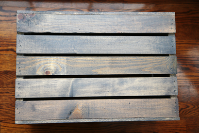 La meilleure façon de faire du bois rustique et l'air vieux bricolage en bois rustique Crate