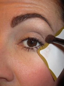 The Magic Eye Shadow Tape-Trick - JennySue Makeup