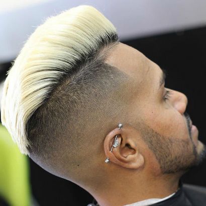 Die Pompadour Frisur für Männer, Männer - s Haircuts Frisuren 2017 (wie Pompadour Frisur zu machen) Die Pompadour Frisur für Männer, Männer - s Haircuts Frisuren 2017