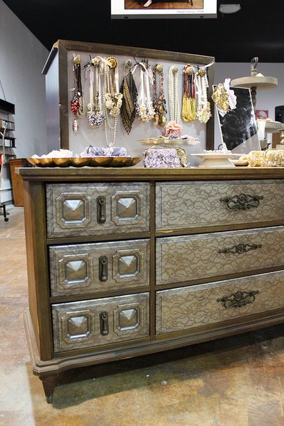 Dresser Cette Upcycling Idée est un grand bricolage projet! (la commode) Dresser Cette Upcycling Idée est un grand bricolage projet!