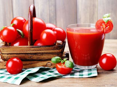Le jus de tomate Avantages Surprenant et comment faire, faits organiques