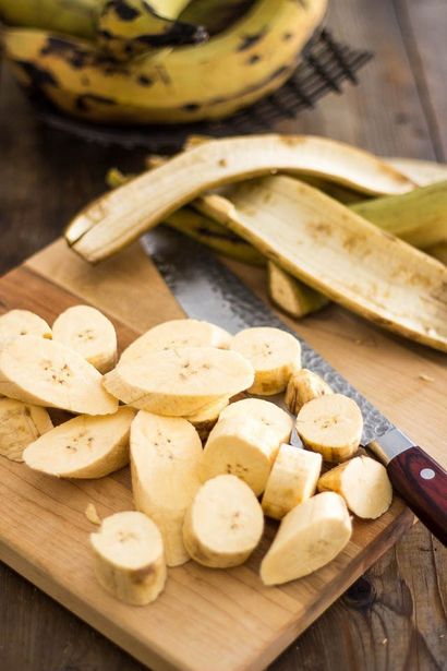 Tostones ou Fried vert Plantain (plantain) Tostones ou Fried vert Plantain