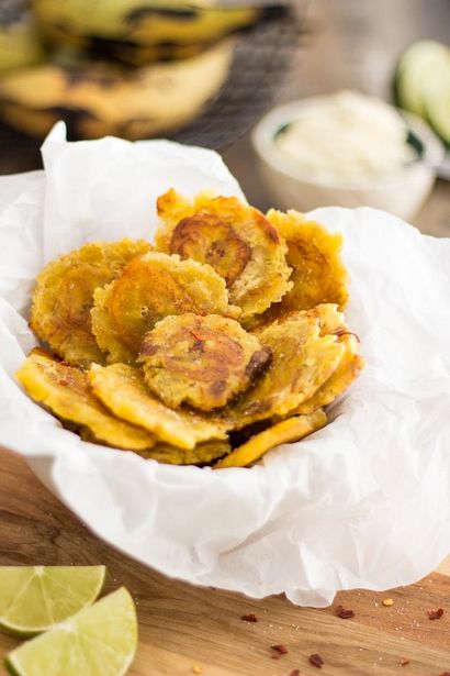 Tostones ou Fried vert Plantain (ingrédients de cuisine maison recettes) Tostones ou Fried vert Plantain