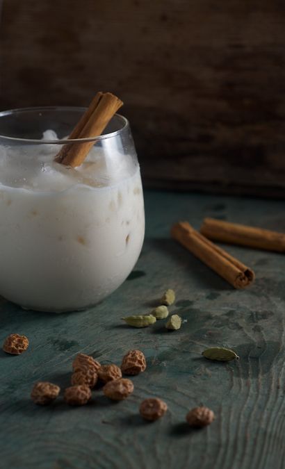 Traditionnelle nigériane souchet Milk (kunnu Aya) (souchet horchata) Caractéristiques du Nigeria souchet lait (kunnu Aya)