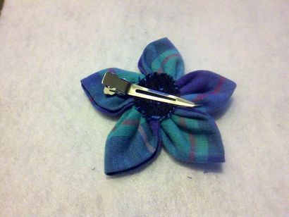 Tsumami Kanzashi Barrettes simplifié 7 étapes