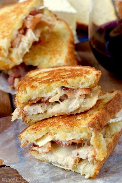 Bacon Brie dinde Sandwich au fromage grillé - vin - Colle