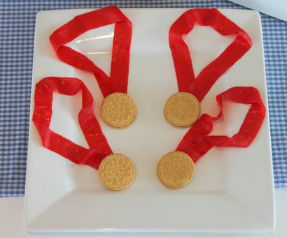 Tutoriel - médailles olympiques d'or Oreo Dessert - Mirabelle Creations