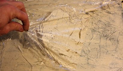 Tutorial Dienstag-Erstellen gemalte Beschaffenheit mit Saran Wrap für den verfallenen eleganten Look @ One