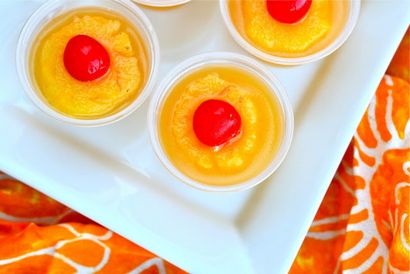 U est pour le gâteau à l'envers Jello Shots