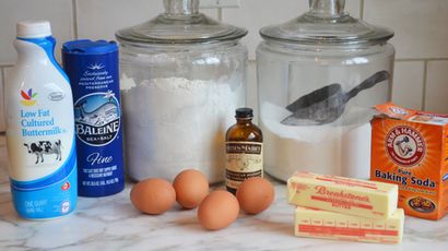 Vanille babeurre Petits gâteaux avec fromage à la crème Glaçage - Once Upon un chef