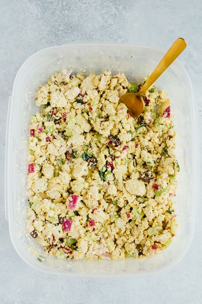 Salade de poulet végétalien - Manger nourriture pour oiseaux (poulet) Salade de poulet végétalien - Manger Nourriture pour oiseaux