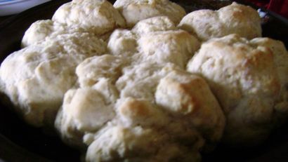 Venison Wurst Biscuits - Gravy für zwei mit Hausgemachte Rösti - mealsfromthemountains