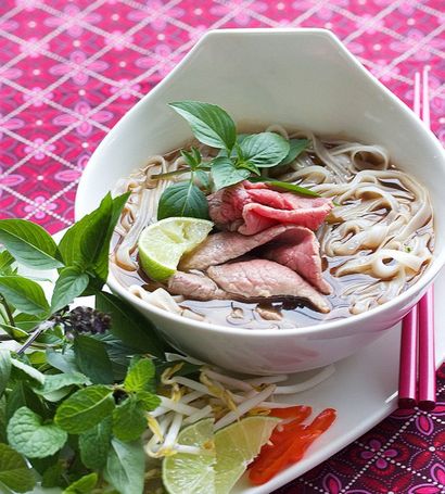 Vietnamese Pho Rindfleisch-Nudelsuppe - Steamy Küche Rezepte