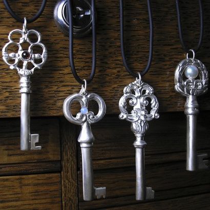 Vintage Bijoux Skeleton-clés pour les amateurs de maison - Accroché sur Maisons