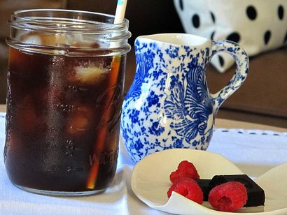 Wochenend-Rezept schwarzen Kaffee mit Ahornsirup und Vanille vereiste