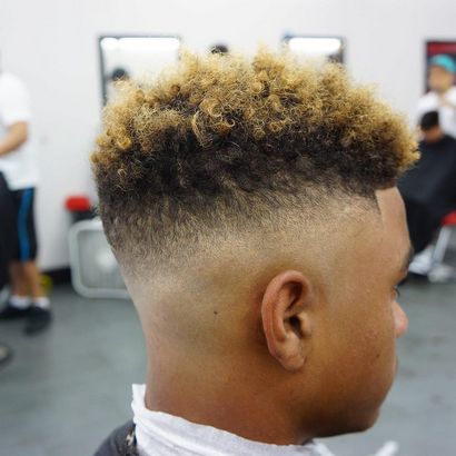 Qu'est-ce que Temple Fade Haircut 20 Meilleur Temp Fade pour Haircut hommes et les garçons, les coiffures AtoZ