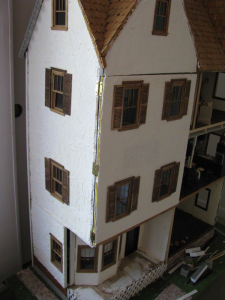 Fenêtre Tutorial, Jenn - Mondes Minichaînes- une maison de poupée miniaturiste - Blog de