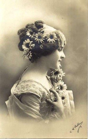Femmes Histoire Edwardian Hats (Titanic Era)