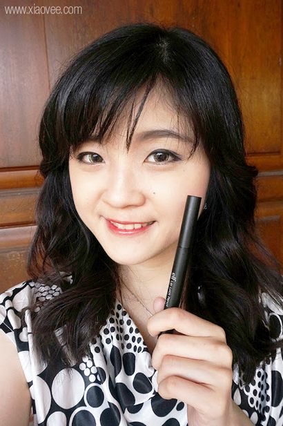 Xiao Vee indonésienne Beauty Blogger ELF Lip verrouillage examen Crayon