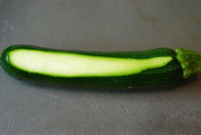 Spaghetti Zucchini (Zoodles!) - boulettes de viande - Nom Nom Paleo®