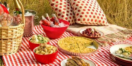 Mit kell hozni egy piknik ki az élelmiszer-és szórakoztató