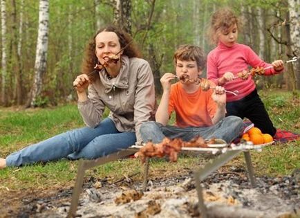 Mit kell hozni egy piknik ételt termékek listáját és a nyári receptek