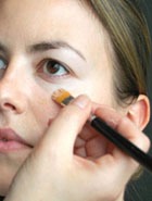 Színes concealers egyszerű, ha tudod, hogy a make-up artist