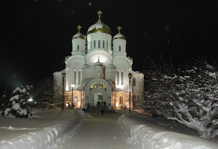 Diveevo - Diveevo kolostor Nyizsnyij Novgorod régióban - hogyan juthatunk el oda, címét és telefonszámát, a hivatalos