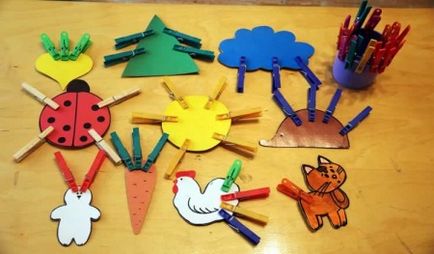 Montessori ellátás és egyéb anyagokat a kezét (46 fotó) játékok és kézikönyvek, doboz, durva és betűk