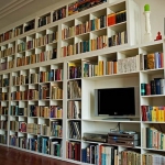Hol kell tárolni a könyvek és folyóiratok 45 ötleteket különböző szobákban, és bármennyi