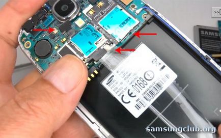 Utasítást, hogyan kell szétszedni Galaxy S4 i9500