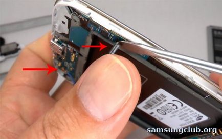 Utasítást, hogyan kell szétszedni Galaxy S4 i9500