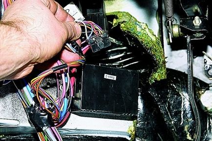 Hogyan tiltható le az indításgátló a VAZ-2114, saját kezével fotó