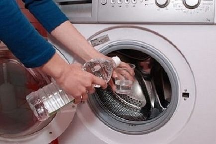 Hogyan tisztítsa meg a mosógép a leghatékonyabb tisztítószerek