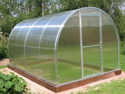 Hogyan építsünk egy üvegház a téli termesztés
