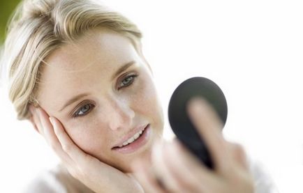 Fény make-up, ami szükséges minden nap, és hogyan kell alkalmazni