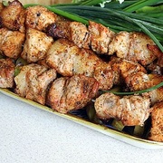 A legjobb receptek, hogyan lehet savanyú a shish kebab nyársat sertés, csirke, hal, pulyka