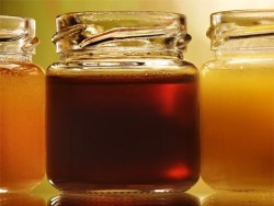 Pine méz előnyei és hátrányai, mint vevő