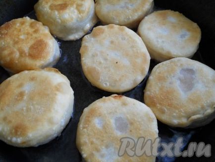 Pite - bombák - paradicsommal - recept fotókkal