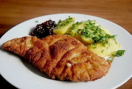 Schnitzel svininy- legjobb receptek, képek és videó